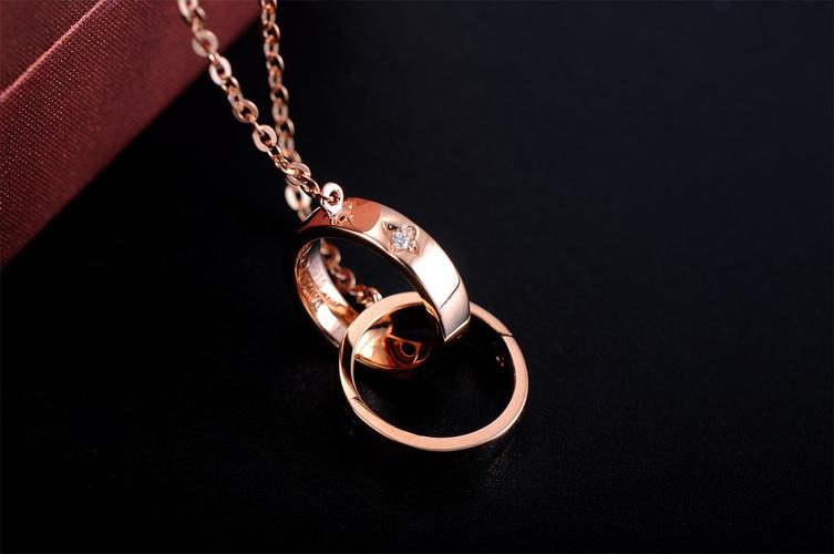 鴻來福實業(yè)集團(tuán)教你如何清洗k金首飾