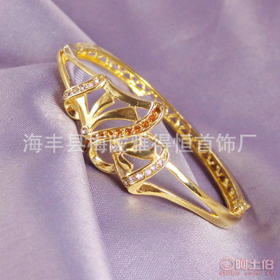 【雅得恒首飾廠歐美時尚圖紋花頭手鐲保色2年亞馬遜外貿熱銷手環飾廠家直銷YDH-SZ24】海豐縣梅隴雅得恒首飾廠 - 產品庫