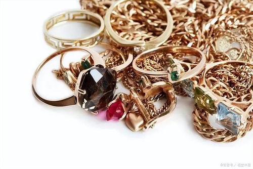 提醒 3類首飾別再戴了 相當于 慢性毒藥 ,對身體沒好處