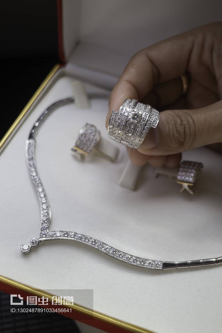 高級豪華鉆石首飾套裝