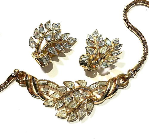 翠法麗復(fù)古首飾–收藏指南