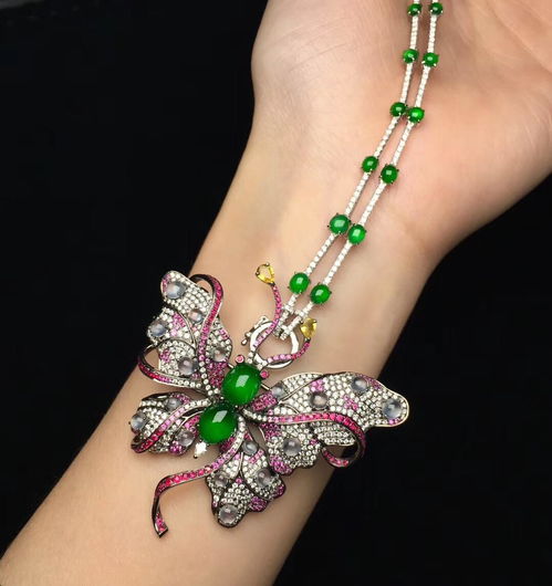 過(guò)年首飾沾染油膩怎么辦 這份首飾清爽指南請(qǐng)收好